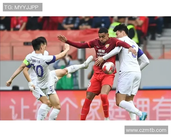 中超射手榜竞争激烈 多名球员紧追不舍争夺金靴桂冠